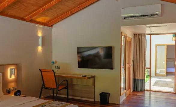Meeru Island Resort & Spa превью 3