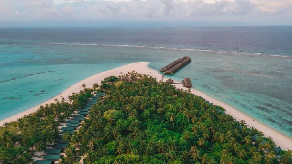Meeru Island Resort & Spa превью 8
