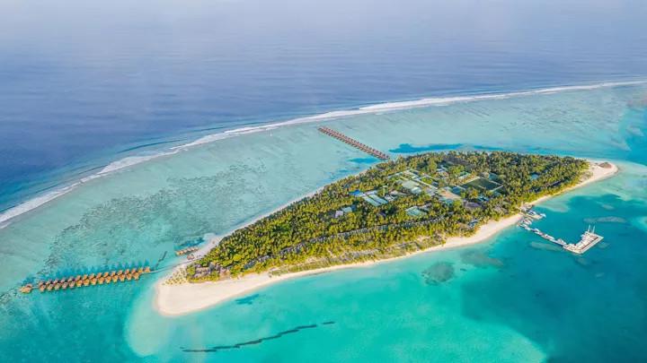 Meeru Island Resort & Spa превью 12