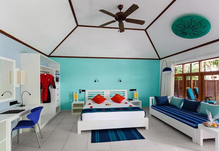 Meeru Island Resort & Spa превью 18