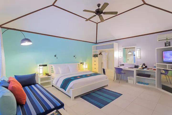 Meeru Island Resort & Spa превью 19
