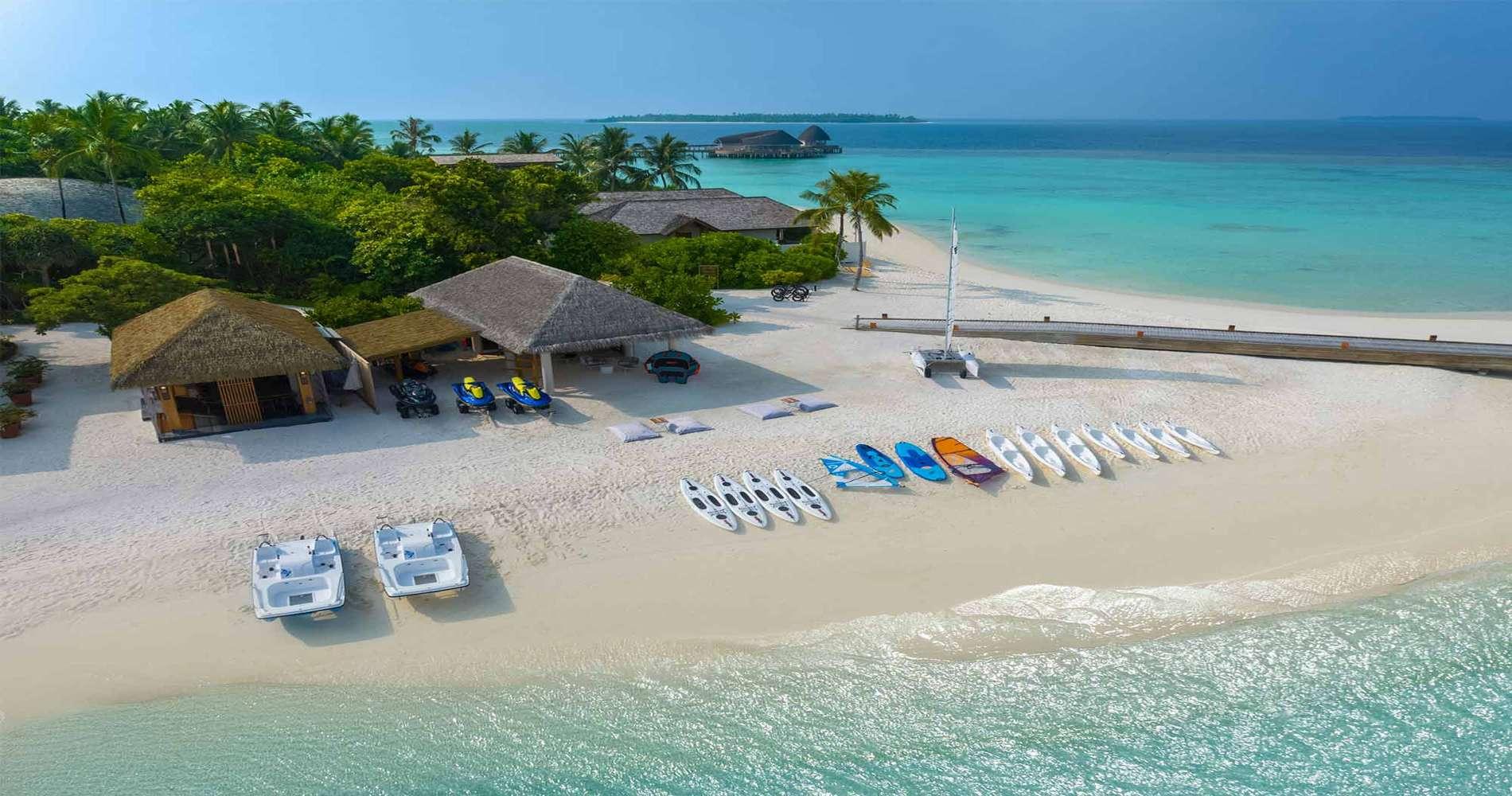 Emerald Faarufushi Resort & Spa