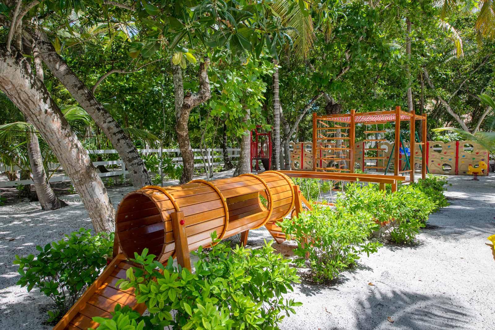 Emerald Maldives Resort & Spa превью 11