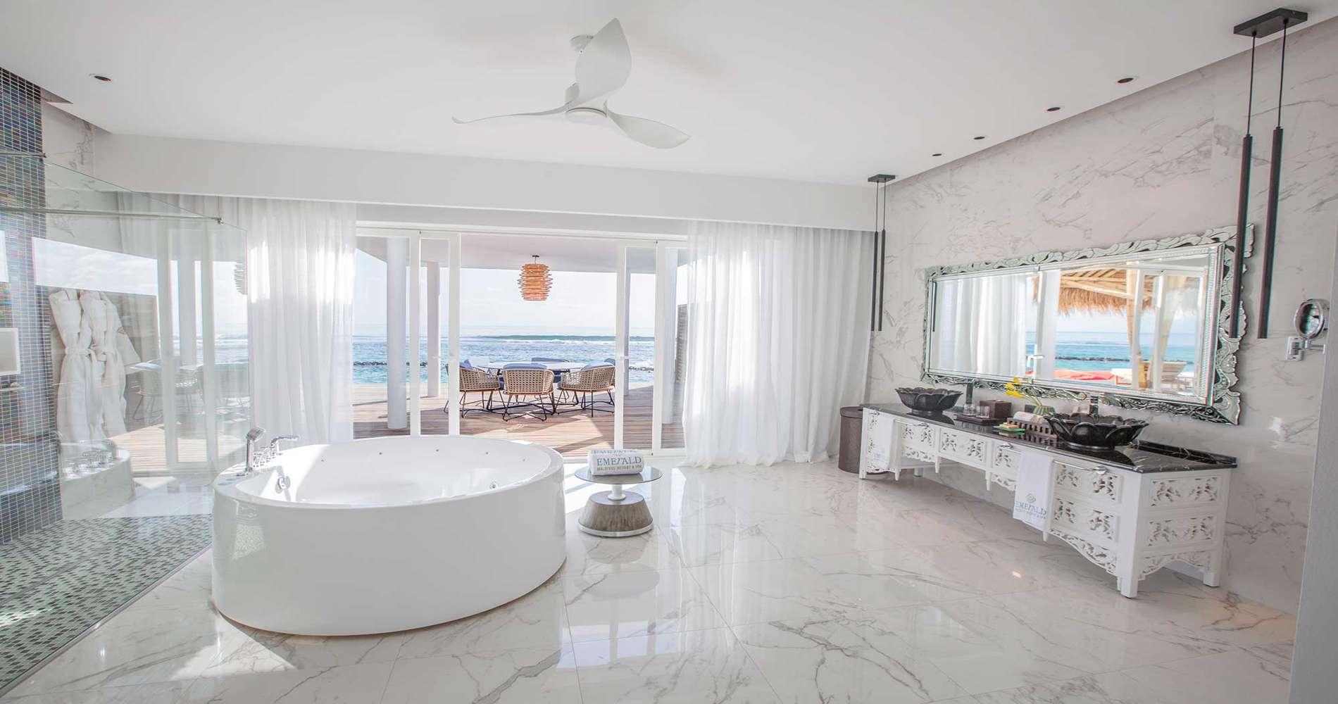 Emerald Maldives Resort & Spa превью 13