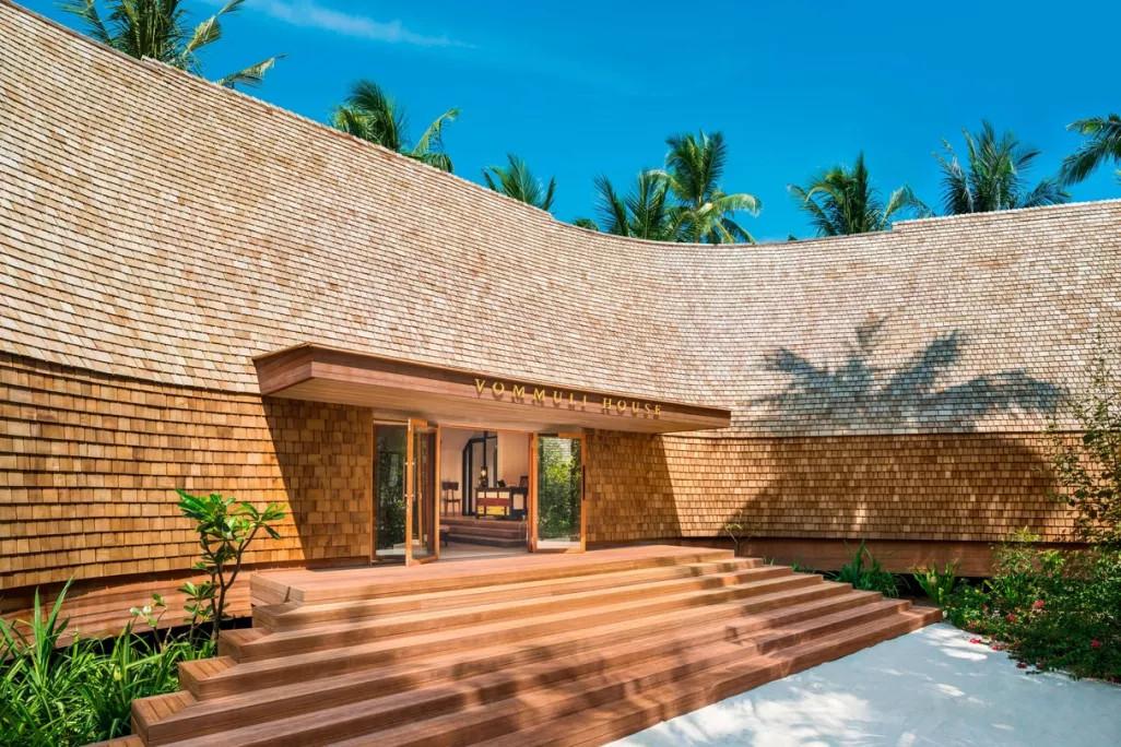 The St. Regis Maldives Vommuli Resort превью 6