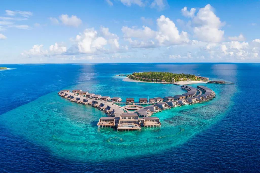 The St. Regis Maldives Vommuli Resort превью 10