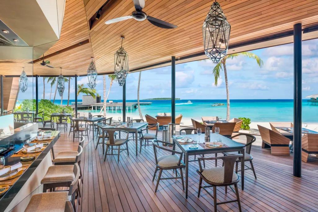 The St. Regis Maldives Vommuli Resort превью 15