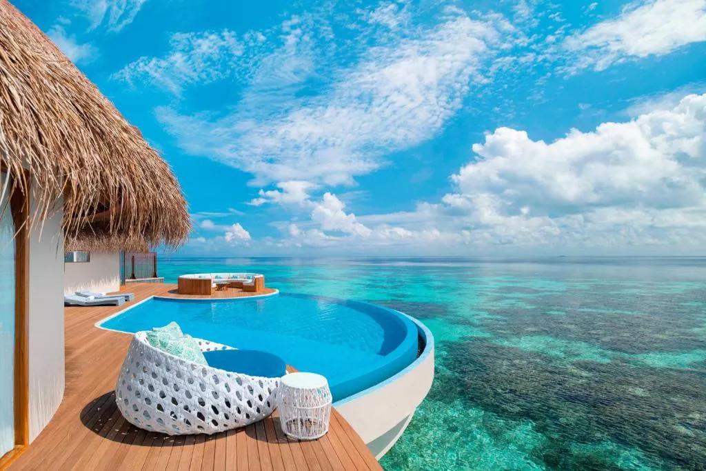 W Maldives превью 2