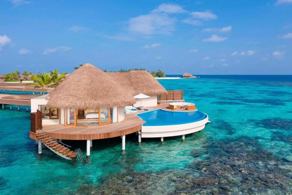 W Maldives превью 11