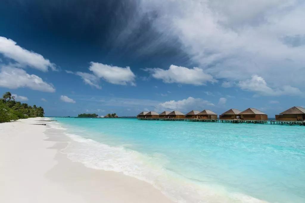 Veligandu Island Resort & Spa превью 10