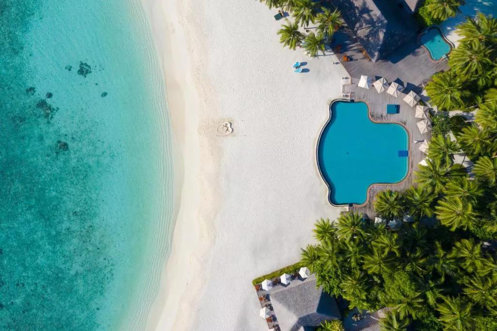 Veligandu Island Resort & Spa превью 13